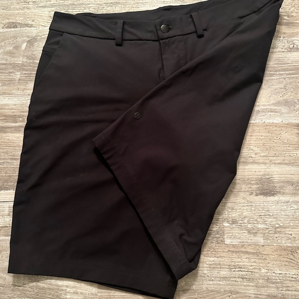 Lululemon Commission 10” Shorts